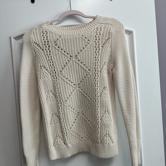 Sweater - Picture 4 of 4